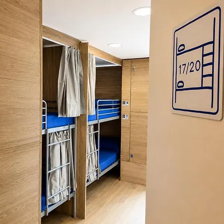 Ch Pilgrim Hostel *